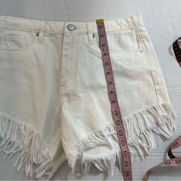 NWOT Blanknyc Hi Rise Frayed Cut Off Jean Shorts | Size 29 - Picture 7 of 8